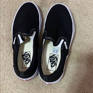 Brand new vans never worn , they didn’t fit me